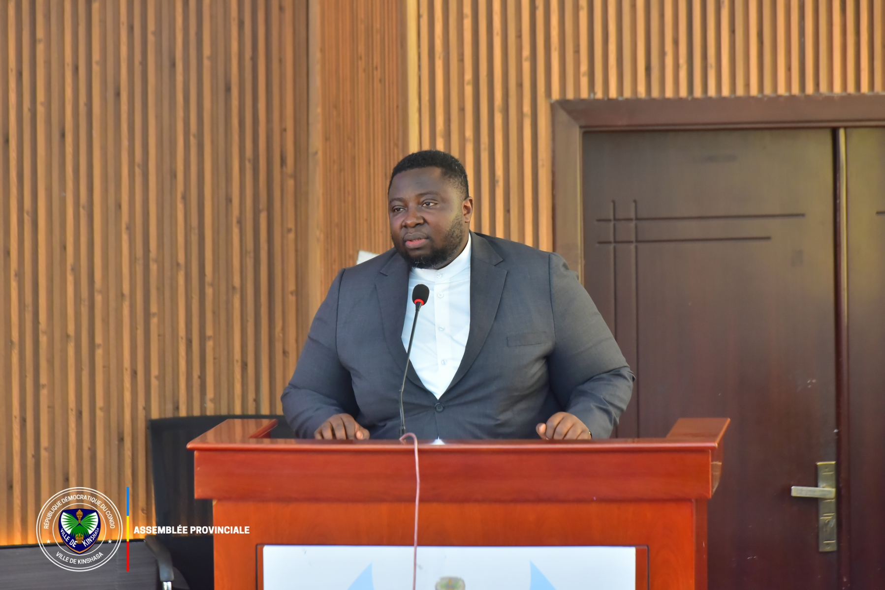 MAK_3980.jpg